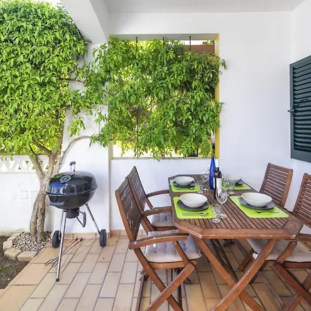 Seaside In With Terrace Casa de Férias